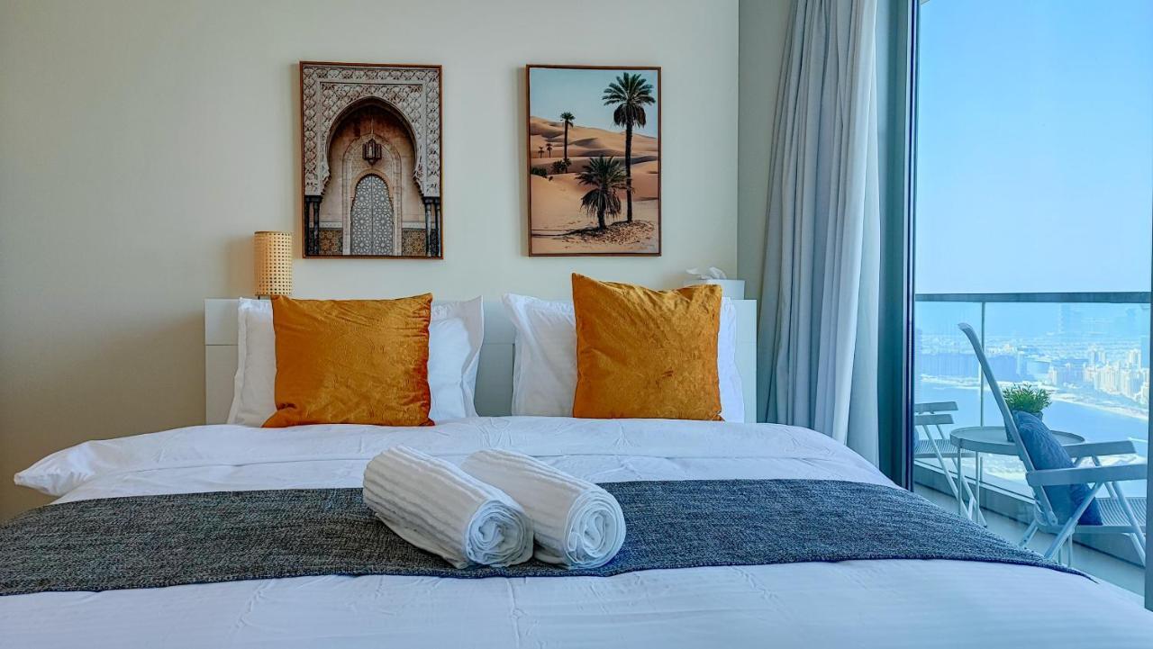 La Buena Vida Marina: Luxe 1BD with Spectacular Sea Views Apartment Dubai Exterior photo