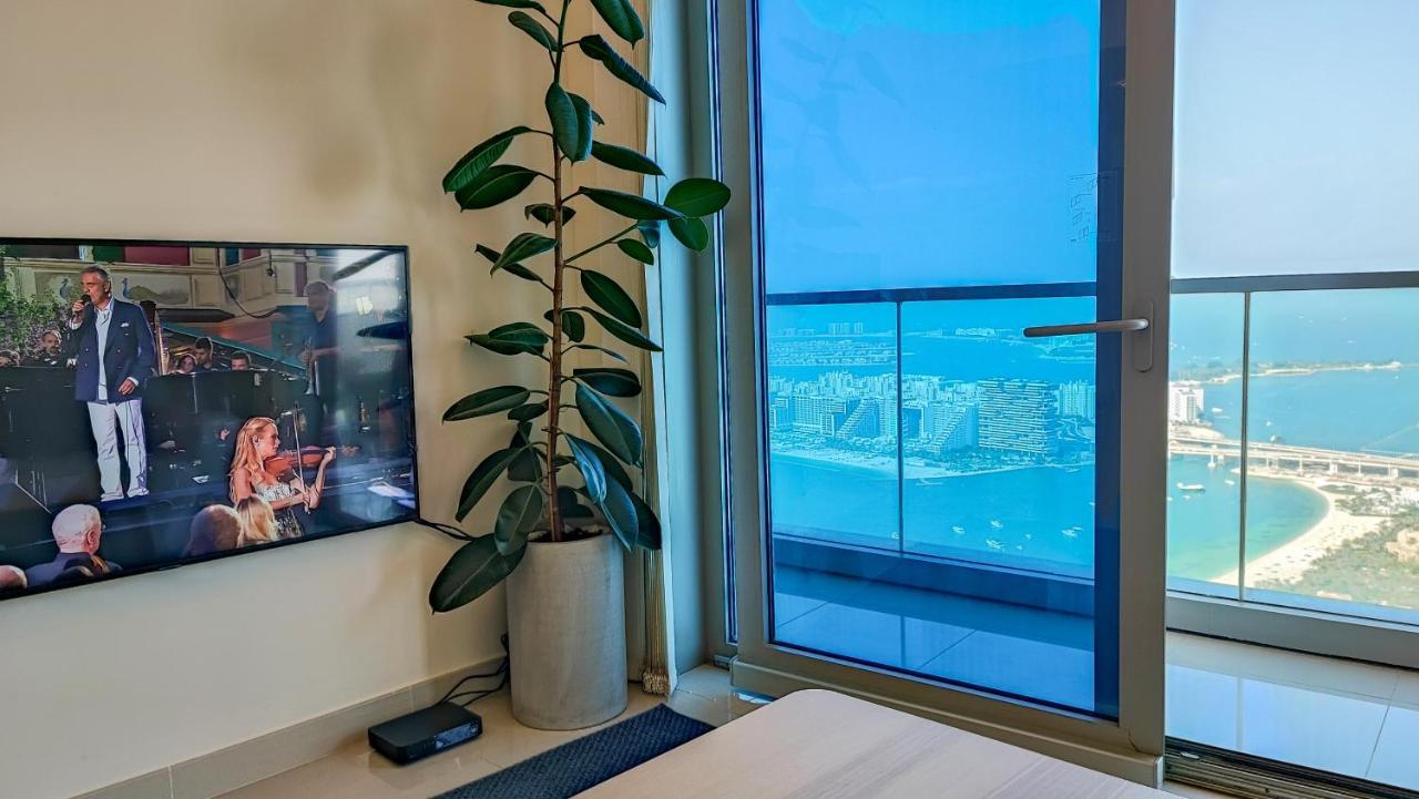 La Buena Vida Marina: Luxe 1BD with Spectacular Sea Views Apartment Dubai Exterior photo